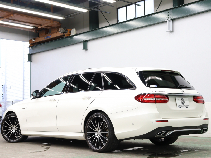 AMG Eクラス E43 4MATIC ﾜｺﾞﾝ ﾚｰﾀﾞｰSP　黒革 ﾋｰﾀｰ ﾊﾟﾉﾗﾏSR 純正ﾅﾋﾞTV ﾌﾞﾙﾒｽﾀｰS 360ｶﾒﾗ HUD Carplay AMGｽﾎﾟｰﾂｻｽﾍﾟﾝｼｮﾝ AMGｴｸﾞｿﾞｰｽﾄ AMGｴｱﾛ&20ｲﾝﾁAW 2年保証付