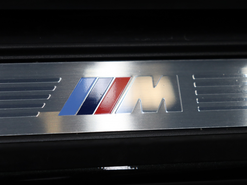 BMW Mシリーズ M2 ﾍﾞｰｽｸﾞﾚｰﾄﾞ　後期LCI ｺﾝﾌｫｰﾄA ｲﾝﾃﾘｼﾞｪﾝﾄS 黒革 純正idriveﾅﾋﾞ Bｶﾒﾗ LEDﾍｯﾄﾞﾗｲﾄ ｶｰﾎﾞﾝｲﾝﾃﾘｱ ﾃﾞｭｱﾙｴｷｿﾞｰｽﾄﾃｰﾙﾊﾟｲﾌﾟ Mｽﾎﾟｰﾂｽﾃｱﾘﾝｸﾞ Mﾌﾞﾚｰｷｷｬﾘﾊﾟｰ Mｴｱﾛ&19ｲﾝﾁAW　2年保証付