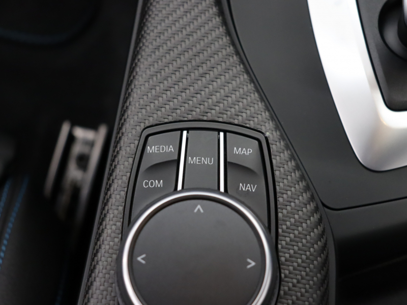 BMW Mシリーズ M2 ﾍﾞｰｽｸﾞﾚｰﾄﾞ　後期LCI ｺﾝﾌｫｰﾄA ｲﾝﾃﾘｼﾞｪﾝﾄS 黒革 純正idriveﾅﾋﾞ Bｶﾒﾗ LEDﾍｯﾄﾞﾗｲﾄ ｶｰﾎﾞﾝｲﾝﾃﾘｱ ﾃﾞｭｱﾙｴｷｿﾞｰｽﾄﾃｰﾙﾊﾟｲﾌﾟ Mｽﾎﾟｰﾂｽﾃｱﾘﾝｸﾞ Mﾌﾞﾚｰｷｷｬﾘﾊﾟｰ Mｴｱﾛ&19ｲﾝﾁAW　2年保証付