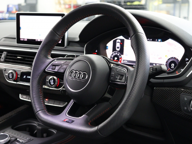 アウディ RS5 ｽﾎﾟｰﾂﾊﾞｯｸ ﾍﾞｰｽｸﾞﾚｰﾄﾞ RSﾃﾞｻﾞｲﾝ&ｱｼｽﾀﾝｽPKG　黒革 ﾋｰﾀｰ ﾊﾟﾉﾗﾏSR MMIﾅﾋﾞ TV Bang&Olufsen 360ｶﾒﾗ ｶｰﾎﾞﾝｲﾝﾃﾘｱ RSｽﾎﾟｰﾂEX ﾚｯﾄﾞｷｬﾘﾊﾟｰ RS20ｲﾝﾁAW　2年保証付