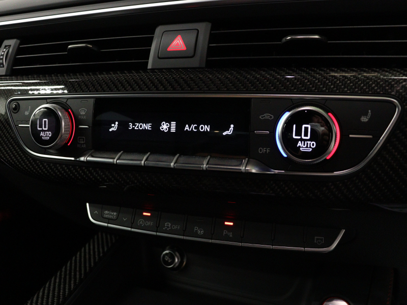 アウディ RS5 ｽﾎﾟｰﾂﾊﾞｯｸ ﾍﾞｰｽｸﾞﾚｰﾄﾞ RSﾃﾞｻﾞｲﾝ&ｱｼｽﾀﾝｽPKG　黒革 ﾋｰﾀｰ ﾊﾟﾉﾗﾏSR MMIﾅﾋﾞ TV Bang&Olufsen 360ｶﾒﾗ ｶｰﾎﾞﾝｲﾝﾃﾘｱ RSｽﾎﾟｰﾂEX ﾚｯﾄﾞｷｬﾘﾊﾟｰ RS20ｲﾝﾁAW　2年保証付
