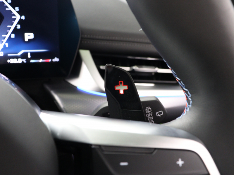 BMW X1 M35i xDrive ﾃｸﾉﾛｼﾞｰP　ACC Pｽﾀ ECO 赤×黒革 ﾊﾟﾉﾗﾏR HDDﾅﾋﾞ Carplay harman/kardon 360ｶﾒﾗ Mｴｱﾛ&20AW(872M) LKA/LCA　2年保証付