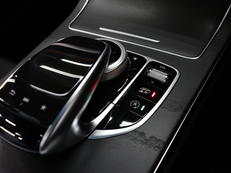 AMG Cクラス C63s ｽﾃｰｼｮﾝﾜｲｺﾞﾝ ｴｸｽｸﾙｰｼﾌﾞ&ﾚｰﾀﾞｰSP　黒/白革 ﾊﾟﾉﾗﾏSR 純正ﾅﾋﾞTV ﾌﾞﾙﾒｽﾀｰS Bｶﾒﾗ ACC AMGﾊﾟﾌｫｰﾏﾝｽｽﾃｱﾘﾝｸﾞ AMGﾊﾟﾌｫｰﾏﾝｽEX AMGﾊﾟﾌｫｰﾏﾝｽｼｰﾄ AMGﾚｯﾄﾞｷｬﾘﾊﾟｰ AMGｴｱﾛ&19ｲﾝﾁAW　2年保証付