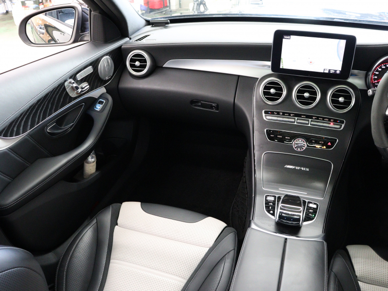 AMG Cクラス C63s ｽﾃｰｼｮﾝﾜｲｺﾞﾝ ｴｸｽｸﾙｰｼﾌﾞ&ﾚｰﾀﾞｰSP　黒/白革 ﾊﾟﾉﾗﾏSR 純正ﾅﾋﾞTV ﾌﾞﾙﾒｽﾀｰS Bｶﾒﾗ ACC AMGﾊﾟﾌｫｰﾏﾝｽｽﾃｱﾘﾝｸﾞ AMGﾊﾟﾌｫｰﾏﾝｽEX AMGﾊﾟﾌｫｰﾏﾝｽｼｰﾄ AMGﾚｯﾄﾞｷｬﾘﾊﾟｰ AMGｴｱﾛ&19ｲﾝﾁAW　2年保証付