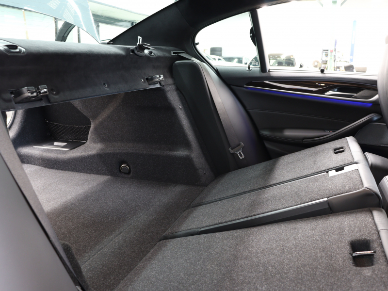 BMW Mシリーズ M5　ｲﾝﾃﾘｼﾞｪﾝﾄｾｰﾌﾃｨ 黒革 ﾍﾞﾝﾁﾚｰﾀｰ ｶｰﾎﾞﾝﾙｰﾌ Idriveﾅﾋﾞ TV 360ｶﾒﾗ harman/kardon ﾜｲﾔﾚｽﾁｬｰｼﾞﾝｸﾞ HUD Mｽﾎﾟｰﾂｽﾃｱﾘﾝｸﾞ Mｴｷｿﾞｰｽﾄｼｽﾃﾑ Mﾏﾙﾁﾌｧﾝｸｼｮﾝｼｰﾄ Mｴｱﾛ&20ｲﾝﾁﾀﾞﾌﾞﾙｽﾎﾟｰｸAW(ｽﾀｲﾘﾝｸﾞ706M)　2年保証