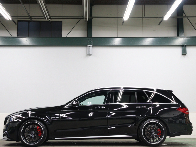 AMG Cクラス C63s ｽﾃｰｼｮﾝﾜｲｺﾞﾝ ｴｸｽｸﾙｰｼﾌﾞ&ﾚｰﾀﾞｰSP　黒/白革 ﾊﾟﾉﾗﾏSR 純正ﾅﾋﾞTV ﾌﾞﾙﾒｽﾀｰS Bｶﾒﾗ ACC AMGﾊﾟﾌｫｰﾏﾝｽｽﾃｱﾘﾝｸﾞ AMGﾊﾟﾌｫｰﾏﾝｽEX AMGﾊﾟﾌｫｰﾏﾝｽｼｰﾄ AMGﾚｯﾄﾞｷｬﾘﾊﾟｰ AMGｴｱﾛ&19ｲﾝﾁAW　2年保証付