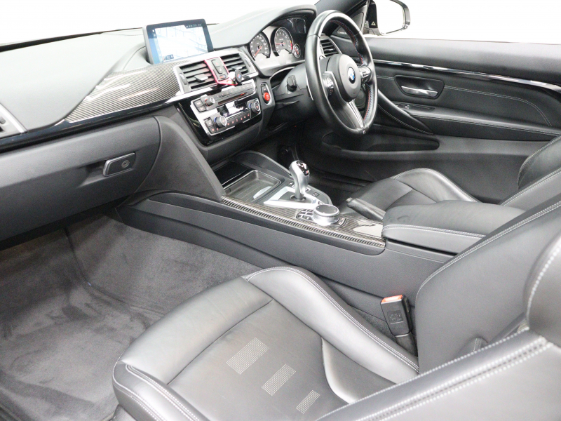 BMW Mシリーズ M4 ｸｰﾍﾟ MDCT　後期LCI ｺﾝﾌｫｰﾄA ｲﾝﾃﾘｼﾞｪﾝﾄS ﾄﾞﾗｲﾋﾞﾝｸﾞA 黒革 ﾅﾋﾞTV Bｶﾒﾗ harman/kardon HUD LEDﾍｯﾄﾞﾗｲﾄ KW車高調 ｶｰﾎﾞﾝﾙｰﾌ&ｲﾝﾃﾘｱ Mｻｽﾍﾟﾝｼｮﾝ Mｽﾎﾟｰﾂｴｷｿﾞｰｽﾄ Mｷｬﾘﾊﾟｰ Mｴｱﾛ&19AW(ｽﾀｲﾘﾝｸﾞ666M)　2年保証