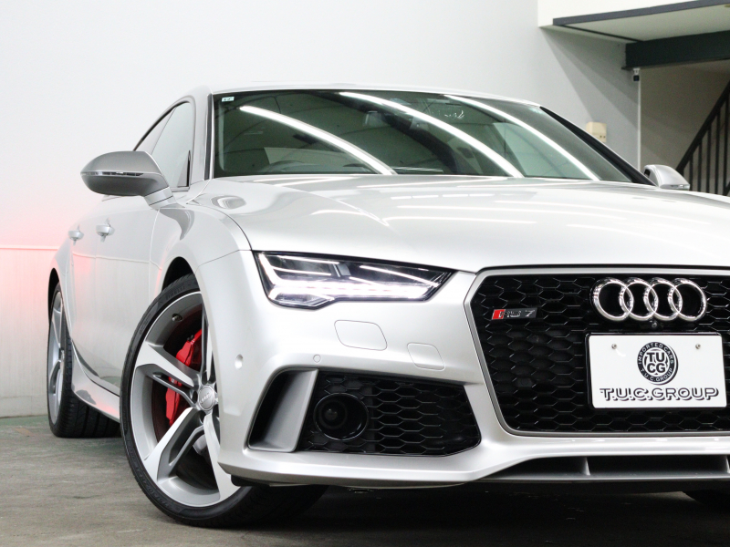 アウディ RS7 ﾊﾟﾌｫｰﾏﾝｽ ｱｼｽﾀﾝｽ&RSﾃﾞｻﾞｲﾝPKG　ACC LKA BSM 黒革RSｽﾎﾟｰﾂｼｰﾄ ｻﾝﾙｰﾌ 純正MMIﾅﾋﾞ ﾌﾙｾｸﾞ 360ｶﾒﾗ BOSEｻｳﾝﾄﾞ RSﾃﾞｻﾞｲﾝｴｱﾛ&21ｲﾝﾁAW LEDﾗｲﾄ　2年保証付