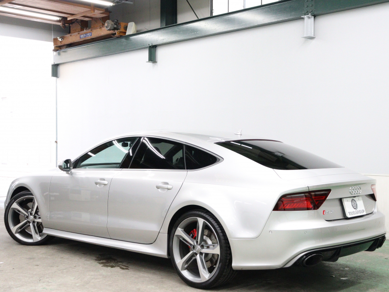 アウディ RS7 ﾊﾟﾌｫｰﾏﾝｽ ｱｼｽﾀﾝｽ&RSﾃﾞｻﾞｲﾝPKG　ACC LKA BSM 黒革RSｽﾎﾟｰﾂｼｰﾄ ｻﾝﾙｰﾌ 純正MMIﾅﾋﾞ ﾌﾙｾｸﾞ 360ｶﾒﾗ BOSEｻｳﾝﾄﾞ RSﾃﾞｻﾞｲﾝｴｱﾛ&21ｲﾝﾁAW LEDﾗｲﾄ　2年保証付