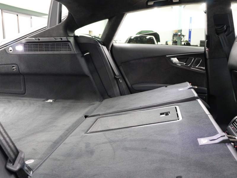 アウディ RS7 ﾊﾟﾌｫｰﾏﾝｽ ｱｼｽﾀﾝｽ&RSﾃﾞｻﾞｲﾝPKG　ACC LKA BSM 黒革RSｽﾎﾟｰﾂｼｰﾄ ｻﾝﾙｰﾌ 純正MMIﾅﾋﾞ ﾌﾙｾｸﾞ 360ｶﾒﾗ BOSEｻｳﾝﾄﾞ RSﾃﾞｻﾞｲﾝｴｱﾛ&21ｲﾝﾁAW LEDﾗｲﾄ　2年保証付
