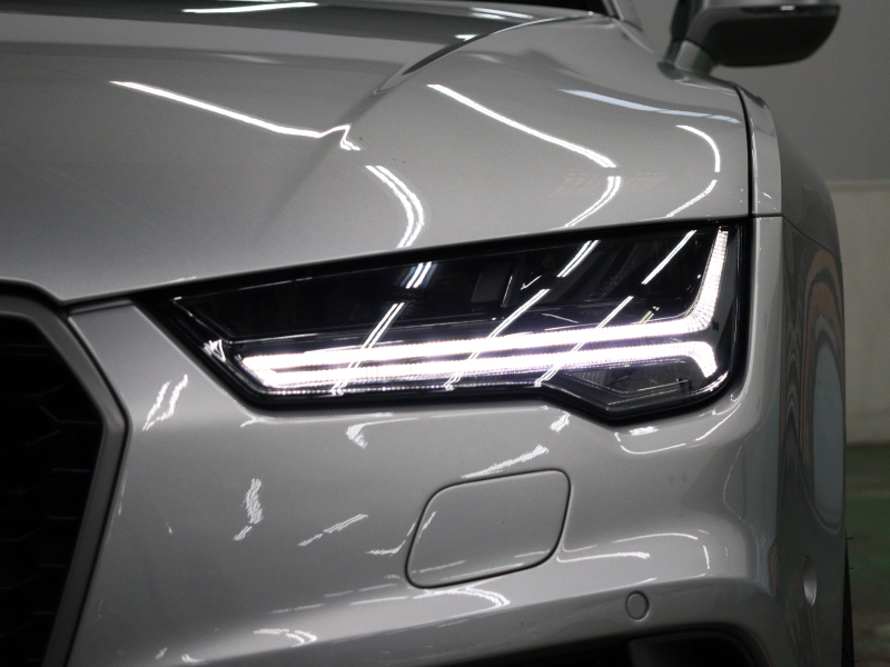 アウディ RS7 ﾊﾟﾌｫｰﾏﾝｽ ｱｼｽﾀﾝｽ&RSﾃﾞｻﾞｲﾝPKG　ACC LKA BSM 黒革RSｽﾎﾟｰﾂｼｰﾄ ｻﾝﾙｰﾌ 純正MMIﾅﾋﾞ ﾌﾙｾｸﾞ 360ｶﾒﾗ BOSEｻｳﾝﾄﾞ RSﾃﾞｻﾞｲﾝｴｱﾛ&21ｲﾝﾁAW LEDﾗｲﾄ　2年保証付
