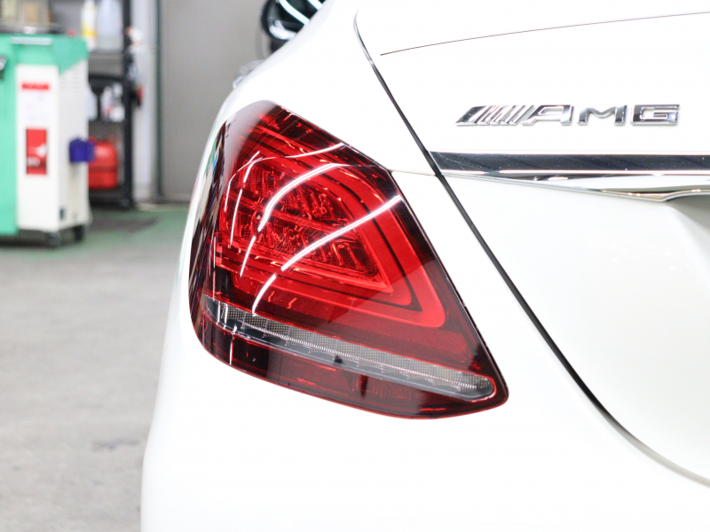 AMG Cクラス C43 4MATIC ｴｸｽｸﾙｰｼﾌﾞ&ﾚｰﾀﾞｰSP　黒革 ﾊﾟﾉﾗﾏSR MBUXﾅﾋﾞTV ﾌﾞﾙﾒｽﾀｰS Bｶﾒﾗ ﾍｯﾄﾞｱｯﾌﾟD ACC 自動Rｹﾞｰﾄ AMGｴｸﾞｿﾞｰｽﾄｼｽﾃﾑ AMGｷｬﾘﾊﾟｰ AMGｴｱﾛ&19ｲﾝﾁAW　2年保証