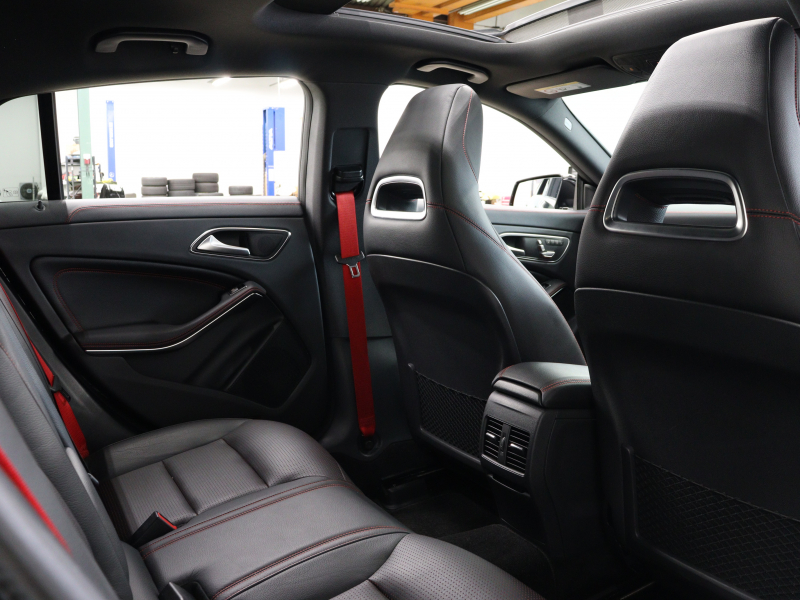 AMG CLAクラス CLA45 4MATIC ｼｭｰﾃｨﾝｸﾞﾌﾞﾚｰｸ AMGｽﾀｲﾘﾝｸﾞ&ﾚｰﾀﾞｰSP　黒革 ﾋｰﾀｰ 純正HDDﾅﾋﾞTV Bluetooth Carplay Bｶﾒﾗ LEDﾍｯﾄﾞﾗｲﾄ AMGｻｽﾍﾟﾝｼｮﾝ AMG強化ﾌﾞﾚｰｷ AMGﾊﾟﾌｫｰﾏﾝｽEX  AM19ｲﾝﾁAW　2年保証付
