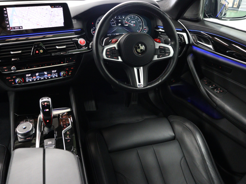 BMW Mシリーズ M5 Edition MISSION IMPOSSIBLE　限定車 ACC ｺﾝﾌｫｰﾄA ｲﾝﾃﾘｼﾞｪﾝﾄS 黒革 ﾍﾞﾝﾁﾚｰﾀｰ ｱﾙｶﾝﾀﾗﾙｰﾌ 純正ﾅﾋﾞTV harman/kardon 360ｶﾒﾗ HUD MｽﾎﾟｰﾂEX Mﾊﾟﾌｫｰﾏﾝｽｶｰﾎﾞﾝｽﾀｲﾘﾝｸﾞ ACShnitzer21ｲﾝﾁAW　2年保証