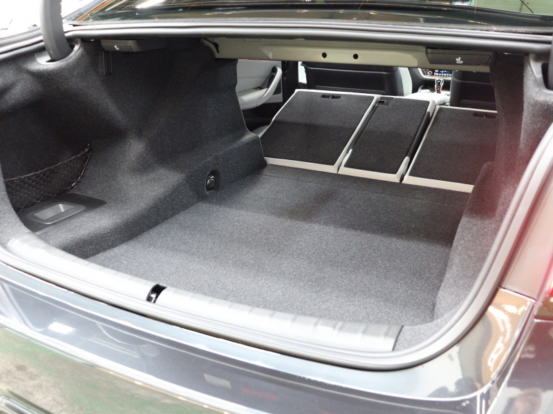 BMW Mシリーズ M5 ﾍﾞｰｽｸﾞﾚｰﾄﾞ ｺﾝﾌｫｰﾄPKG ﾌﾙﾚｻﾞｰﾒﾘﾉｲﾝﾃﾘｱ　ACC ｺﾝﾌｫｰﾄA ｲﾝﾃﾘｼﾞｪﾝﾄS 白/黒革 ﾍﾞﾝﾁﾚｰﾀｰ ｱﾙｶﾝﾀﾗﾙｰﾌ 純正ﾅﾋﾞTV harman/kardon 360ｶﾒﾗ HUD Mｴｷｿﾞｰｽﾄ Mﾏﾙﾁﾌｧﾝｸｼｮﾝｼｰﾄ 純正ｴｱﾛ&20ｲﾝﾁAW　2年保証