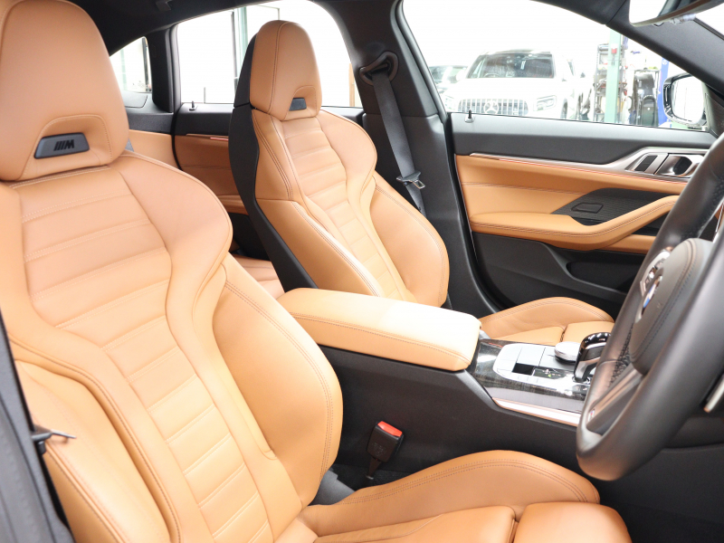 BMW 4シリーズ M440i xDrive ｸﾞﾗﾝｸｰﾍﾟ ｲﾉﾍﾞｰｼｮﾝ&ﾊｲﾗｲﾝPKG　ACC ｲﾝﾃﾘS ｺﾝﾌｫA 茶革 IdriveﾅﾋﾞTV 360ｶﾒﾗ harman/kardon ｱﾀﾞﾌﾟﾃｨﾌﾞMｻｽﾍﾟﾝｼｮﾝ Mｽﾎﾟｰﾂﾌﾞﾚｰｷ  MｴｱﾛﾀﾞｲﾅﾐｸｽPKG 専用M19ｲﾝﾁAW　2年保証付