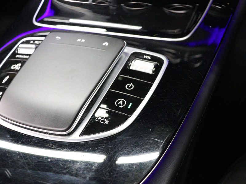 AMG Eクラス E53ｸｰﾍﾟ 4MATIC+ ｴｸｽｸﾙｰｼﾌﾞ& ﾚｰﾀﾞｰSP　後期 ISG搭載  黒革 ﾍﾞﾝﾁﾚｰﾀｰ  ﾅﾋﾞTV ﾌﾞﾙﾒｽﾀｰS  360ｶﾒﾗ ﾍｯﾄﾞｱｯﾌﾟD Carplay ﾜｲﾔﾚｽﾁｬｰｼﾞﾝｸﾞ AMGﾄﾞﾗｲﾌﾞｺﾝﾄﾛｰﾙｽｲｯﾁ AMGｴｷｿﾞｰｽﾄｼｽﾃﾑ AMGｴｱﾛ&20ｲﾝﾁAW　2年保証
