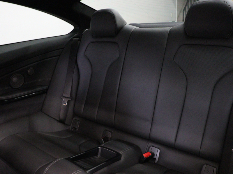 BMW Mシリーズ M4 ｸｰﾍﾟ MDCT　後期LCI ｺﾝﾌｫｰﾄA ｲﾝﾃﾘｼﾞｪﾝﾄS 黒革 ﾅﾋﾞTV hrman/kardon Bｶﾒﾗ HUD  ｶｰﾎﾞﾝｲﾝﾃﾘｱ&ﾙｰﾌ H&Rｽﾌﾟﾘﾝｸﾞ Mﾌﾞﾙｰｷｬﾘﾊﾟｰ Mｽﾎﾟｰﾂﾚｻﾞｰｽﾃｱﾘﾝｸﾞ Mｴｱﾛ&19AW(ｽﾀｲﾘﾝｸﾞ437M)　2年保証