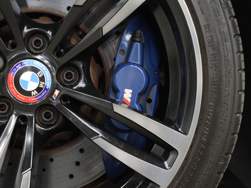BMW Mシリーズ M4 ｸｰﾍﾟ MDCT　後期LCI ｺﾝﾌｫｰﾄA ｲﾝﾃﾘｼﾞｪﾝﾄS 黒革 ﾅﾋﾞTV hrman/kardon Bｶﾒﾗ HUD  ｶｰﾎﾞﾝｲﾝﾃﾘｱ&ﾙｰﾌ H&Rｽﾌﾟﾘﾝｸﾞ Mﾌﾞﾙｰｷｬﾘﾊﾟｰ Mｽﾎﾟｰﾂﾚｻﾞｰｽﾃｱﾘﾝｸﾞ Mｴｱﾛ&19AW(ｽﾀｲﾘﾝｸﾞ437M)　2年保証