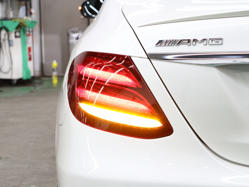 AMG Eクラス E43 4MATIC ｴｸｽｸﾙｰｼﾌﾞ&ﾚｰﾀﾞｰSP　黒革 ﾍﾞﾝﾁﾚｰﾀｰ ﾋｰﾀｰ ﾘﾗｸｾﾞｰｼｮﾝ機能 ﾀﾞｲﾅﾐｯｸｼｰﾄ ﾊﾟﾉﾗﾏSR 純正ﾅﾋﾞTV ﾌﾞﾙﾒｽﾀｰS 360ｶﾒﾗ HUD Carplay AMGｽﾎﾟｰﾂｻｽﾍﾟﾝｼｮﾝ AMGｴｸﾞｿﾞｰｽﾄ AMGｴｱﾛ&20ｲﾝﾁAW 2年保証