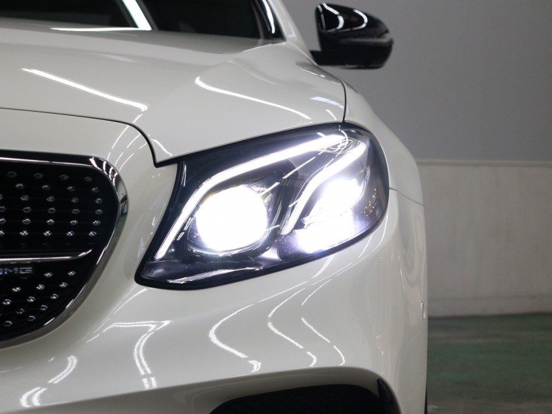 AMG Eクラス E43 4MATIC ｴｸｽｸﾙｰｼﾌﾞ&ﾚｰﾀﾞｰSP　黒革 ﾍﾞﾝﾁﾚｰﾀｰ ﾋｰﾀｰ ﾘﾗｸｾﾞｰｼｮﾝ機能 ﾀﾞｲﾅﾐｯｸｼｰﾄ ﾊﾟﾉﾗﾏSR 純正ﾅﾋﾞTV ﾌﾞﾙﾒｽﾀｰS 360ｶﾒﾗ HUD Carplay AMGｽﾎﾟｰﾂｻｽﾍﾟﾝｼｮﾝ AMGｴｸﾞｿﾞｰｽﾄ AMGｴｱﾛ&20ｲﾝﾁAW 2年保証