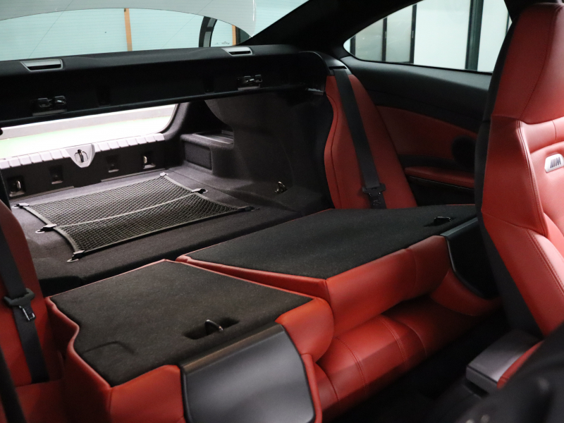BMW Mシリーズ M4 ｸｰﾍﾟ MDCT　ｺﾝﾌｫｰﾄA ｲﾝﾃﾘｼﾞｪﾝﾄS 赤革 ﾅﾋﾞTV Bluetoothｵｰﾃﾞｨｵ ﾊﾞｯｸｶﾒﾗ ﾍｯﾄﾞｱｯﾌﾟﾃﾞｨｽﾌﾟﾚｲ LEDﾍｯﾄﾞﾗｲﾄ ｶｰﾎﾞﾝﾙｰﾌ ｶｰﾎﾞﾝｲﾝﾃﾘｱ Mｽﾎﾟｰﾂｽﾃｱﾘﾝｸﾞ Mﾌﾞﾙｰｷｬﾘﾊﾟｰ Mｴｱﾛ&19AW(ｽﾀｲﾘﾝｸﾞ437M)　2年保証付
