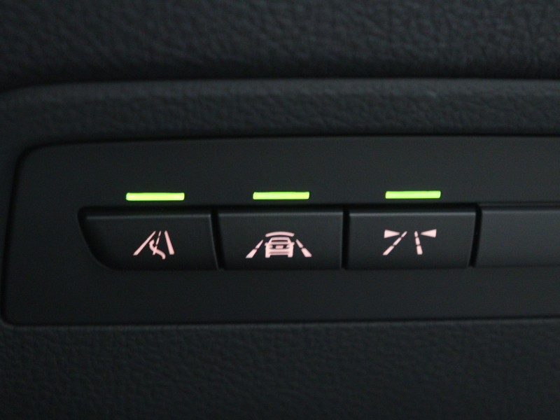 BMW Mシリーズ M4 ｸｰﾍﾟ MDCT　ｺﾝﾌｫｰﾄA ｲﾝﾃﾘｼﾞｪﾝﾄS 赤革 ﾅﾋﾞTV Bluetoothｵｰﾃﾞｨｵ ﾊﾞｯｸｶﾒﾗ ﾍｯﾄﾞｱｯﾌﾟﾃﾞｨｽﾌﾟﾚｲ LEDﾍｯﾄﾞﾗｲﾄ ｶｰﾎﾞﾝﾙｰﾌ ｶｰﾎﾞﾝｲﾝﾃﾘｱ Mｽﾎﾟｰﾂｽﾃｱﾘﾝｸﾞ Mﾌﾞﾙｰｷｬﾘﾊﾟｰ Mｴｱﾛ&19AW(ｽﾀｲﾘﾝｸﾞ437M)　2年保証付