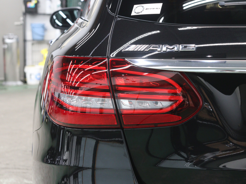 AMG Cクラス C43ｽﾃｰｼｮﾝﾜｺﾞﾝ　後期ﾓﾃﾞﾙ ｸﾗﾝﾍﾞﾘｰﾚｯﾄﾞﾚｻﾞｰ ﾊﾟﾉﾗﾏｻﾝﾙｰﾌ MBUXﾅﾋﾞTV ﾌﾞﾙﾒｽﾀｰｻｳﾝﾄﾞ ﾊﾞｯｸｶﾒﾗ ｱﾀﾞﾌﾟﾃｨﾌﾞｸﾙｰｽﾞｺﾝﾄﾛｰﾙ AMGｴｸﾞｿﾞｰｽﾄｼｽﾃﾑ AMGｴｱﾛ&19ｲﾝﾁAW　2年保証