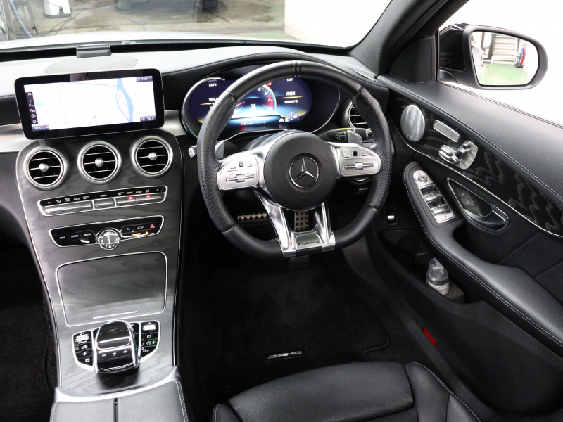 AMG Cクラス C43 4MATIC ｴｸｽｸﾙｰｼﾌﾞ&ﾚｰﾀﾞｰSP　後期 黒革 ﾊﾟﾉﾗﾏSR MBUXﾅﾋﾞTV ﾌﾞﾙﾒｽﾀｰS Bｶﾒﾗ ﾍｯﾄﾞｱｯﾌﾟD ACC 自動Rｹﾞｰﾄ AMGｴｸﾞｿﾞｰｽﾄｼｽﾃﾑ AMGｷｬﾘﾊﾟｰ AMGｴｱﾛ&19ｲﾝﾁAW　2年保証