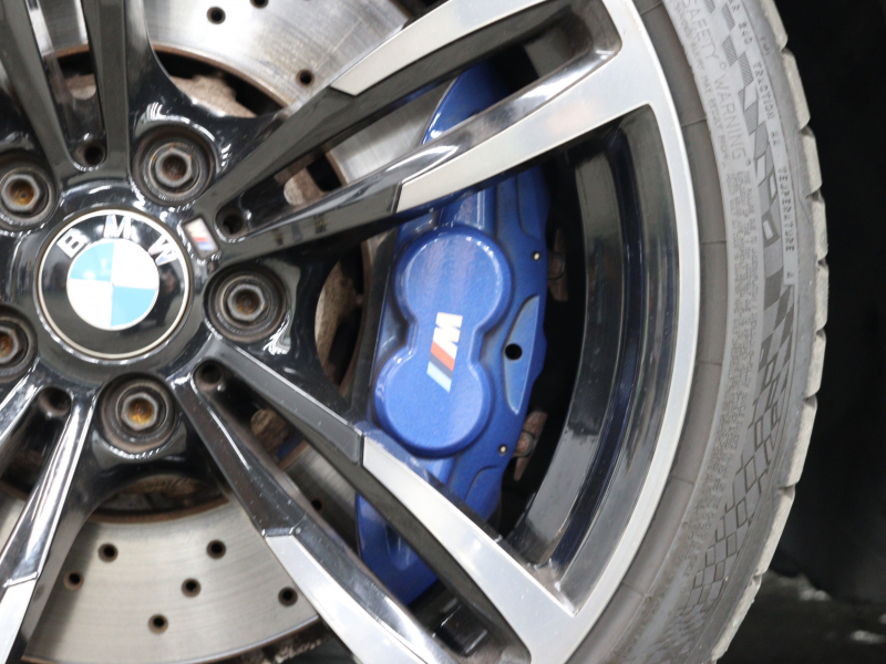 BMW Mシリーズ M2 ﾍﾞｰｽｸﾞﾚｰﾄﾞ　ｺﾝﾌｫｰﾄA ｲﾝﾃﾘｼﾞｪﾝﾄS 黒革 純正idriveﾅﾋﾞ ﾊﾞｯｸｶﾒﾗ ｶｰﾎﾞﾝｲﾝﾃﾘｱ ﾃﾞｭｱﾙｴｷｿﾞｰｽﾄﾃｰﾙﾊﾟｲﾌﾟ Mｽﾎﾟｰﾂｽﾃｱﾘﾝｸﾞ Mﾌﾞﾚｰｷｷｬﾘﾊﾟｰ Mｴｱﾛ&19ｲﾝﾁAW(ｽﾀｲﾘﾝｸﾞ437M)　2年保証付