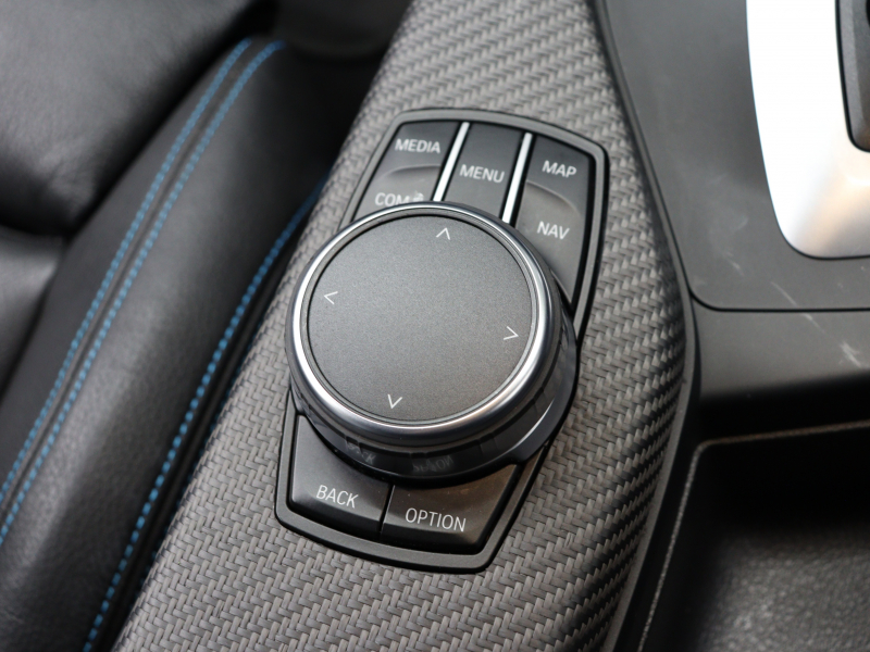 BMW Mシリーズ M2 ﾍﾞｰｽｸﾞﾚｰﾄﾞ　ｺﾝﾌｫｰﾄA ｲﾝﾃﾘｼﾞｪﾝﾄS 黒革 純正idriveﾅﾋﾞ ﾊﾞｯｸｶﾒﾗ ｶｰﾎﾞﾝｲﾝﾃﾘｱ ﾃﾞｭｱﾙｴｷｿﾞｰｽﾄﾃｰﾙﾊﾟｲﾌﾟ Mｽﾎﾟｰﾂｽﾃｱﾘﾝｸﾞ Mﾌﾞﾚｰｷｷｬﾘﾊﾟｰ Mｴｱﾛ&19ｲﾝﾁAW(ｽﾀｲﾘﾝｸﾞ437M)　2年保証付
