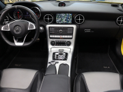 AMG SLC SLC43 ﾌｧｲﾅﾙED ﾚｰﾀﾞｰｾｰﾌﾃｨPKG　特別仕様 ｷｰﾚｽGO 専用革 ﾏｼﾞｯｸｽｶｲR ﾅﾋﾞTV Bｶﾒﾗ harman/Kardon ｴｱﾌｶｰﾌ 専用ｴｸｽﾃﾘｱ&18AW ﾊﾟﾌｫｰﾏﾝｽｽﾃｱ　2年保証付