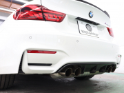 BMW Mシリーズ M4ｸｰﾍﾟCS MDCT  日本限定60台 ｺﾝﾌｫA 黒革ｱﾙｶﾝｺﾝﾋﾞ ｶｰﾎﾞﾝR 専用ｴｱﾛ 専用19＆20AW 　2年保証