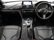 BMW Mシリーズ M4ｸｰﾍﾟCS MDCT  日本限定60台 ｺﾝﾌｫA 黒革ｱﾙｶﾝｺﾝﾋﾞ ｶｰﾎﾞﾝR 専用ｴｱﾛ 専用19＆20AW 　2年保証