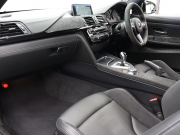 BMW Mシリーズ M4ｸｰﾍﾟCS MDCT  日本限定60台 ｺﾝﾌｫA 黒革ｱﾙｶﾝｺﾝﾋﾞ ｶｰﾎﾞﾝR 専用ｴｱﾛ 専用19＆20AW 　2年保証