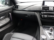 BMW Mシリーズ M4ｸｰﾍﾟCS MDCT  日本限定60台 ｺﾝﾌｫA 黒革ｱﾙｶﾝｺﾝﾋﾞ ｶｰﾎﾞﾝR 専用ｴｱﾛ 専用19＆20AW 　2年保証