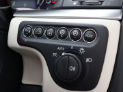 マセラティ グランカブリオ ｽﾎﾟｰﾂ MCｵｰﾄｼﾌﾄ　EBM 右H ﾍﾞｰｼﾞｭ革 ｼｰﾄﾋｰﾀｰ SDﾅﾋﾞ BOSEｻｳﾝﾄﾞ 地ﾃﾞｼﾞ Bｶﾒﾗ ｸﾘｼﾞｵﾀﾞｰｸｸﾛｰﾑｲﾝﾃﾘｱ MCﾃﾞｻﾞｲﾝ20AW　2年保証付