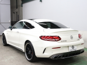 AMG Cクラス C63S ｸｰﾍﾟ AMGｶｰﾎﾞﾝ&ﾚｰﾀﾞｰP　後期 黒革 ｼｰﾄﾋｰﾀｰ ﾊﾟﾉﾗﾏSR 純正HDDﾅﾋﾞ ﾌﾞﾙﾒｽﾀｰS AMGﾄﾞﾗｲﾌﾞｺﾝﾄﾛｰﾙｽｲｯﾁ AMGｴｱﾛ&19/20ｲﾝﾁAW ﾚｯﾄﾞｷｬﾘﾊﾟｰ 2年保証付