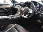 AMG Cクラス C63S ｸｰﾍﾟ AMGｶｰﾎﾞﾝ&ﾚｰﾀﾞｰP　後期 黒革 ｼｰﾄﾋｰﾀｰ ﾊﾟﾉﾗﾏSR 純正HDDﾅﾋﾞ ﾌﾞﾙﾒｽﾀｰS AMGﾄﾞﾗｲﾌﾞｺﾝﾄﾛｰﾙｽｲｯﾁ AMGｴｱﾛ&19/20ｲﾝﾁAW ﾚｯﾄﾞｷｬﾘﾊﾟｰ 2年保証付