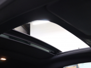 AMG Cクラス C63S ｸｰﾍﾟ AMGｶｰﾎﾞﾝ&ﾚｰﾀﾞｰP　後期 黒革 ｼｰﾄﾋｰﾀｰ ﾊﾟﾉﾗﾏSR 純正HDDﾅﾋﾞ ﾌﾞﾙﾒｽﾀｰS AMGﾄﾞﾗｲﾌﾞｺﾝﾄﾛｰﾙｽｲｯﾁ AMGｴｱﾛ&19/20ｲﾝﾁAW ﾚｯﾄﾞｷｬﾘﾊﾟｰ 2年保証付