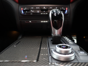 マセラティ ギブリ S　ｶｰﾎﾞﾝｽﾎﾟｰﾂPKG 中期 ｽｶｲﾌｯｸｻｽ ACC BSM Pｽﾀ 赤革 ｼｰﾄﾋｰﾀｰ ｻﾝﾙｰﾌ 純正SDﾅﾋﾞTV BTｵｰﾃﾞｨｵ ｱﾙｶﾝﾀｰﾗﾙｰﾌﾗｲﾅｰ ｶｰﾎﾞﾝｲﾝﾃﾘｱ OPﾁﾀｰﾉ21AW　2年保証付