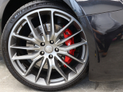 マセラティ ギブリ S　ｶｰﾎﾞﾝｽﾎﾟｰﾂPKG 中期 ｽｶｲﾌｯｸｻｽ ACC BSM Pｽﾀ 赤革 ｼｰﾄﾋｰﾀｰ ｻﾝﾙｰﾌ 純正SDﾅﾋﾞTV BTｵｰﾃﾞｨｵ ｱﾙｶﾝﾀｰﾗﾙｰﾌﾗｲﾅｰ ｶｰﾎﾞﾝｲﾝﾃﾘｱ OPﾁﾀｰﾉ21AW　2年保証付