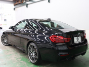 BMW Mシリーズ M4 ｸｰﾍﾟ ｺﾝﾍﾟﾃｨｼｮﾝ　後期LCI LCW ｺﾝﾌｫA 赤革 ｶｰﾎﾞﾝR 純正HDDﾅﾋﾞTV harman/Kardon HUD Bｶﾒﾗ ｲﾝﾃﾘｼﾞｪﾝﾄｾｰﾌﾃｨ ｶｰﾎﾞﾝｲﾝﾃﾘｱ 専用ｴｱﾛ&20AW(ｽﾀｲﾘﾝｸﾞ666M)　2年保証付