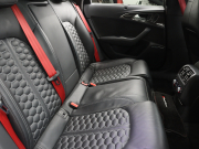 アウディ RS6アバント RS6 ｱﾊﾞﾝﾄ ﾊﾟﾌｫｰﾏﾝｽ ｶｰﾎﾞﾝｽﾀﾘﾝｸﾞPKG　ADVｷｰ 605ps 黒革 ﾊﾟﾉﾗﾏSR ﾅﾋﾞTV Bｶﾒﾗ BOSEｻｳﾝﾄﾞ HUD LEDﾍｯﾄﾞﾗｲﾄ  ｵｰﾄﾃｰﾙｹﾞｰﾄ ﾚｯﾄﾞｷｬﾘﾊﾟｰ ﾄﾞﾘﾙﾄﾞﾛｰﾀｰ ｶｰﾎﾞﾝｲﾝﾃﾘｱﾄﾘﾑ 純正21AW　2年保証