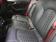 アウディ RS6アバント RS6 ｱﾊﾞﾝﾄ ﾊﾟﾌｫｰﾏﾝｽ ｶｰﾎﾞﾝｽﾀﾘﾝｸﾞPKG　ADVｷｰ 605ps 黒革 ﾊﾟﾉﾗﾏSR ﾅﾋﾞTV Bｶﾒﾗ BOSEｻｳﾝﾄﾞ HUD LEDﾍｯﾄﾞﾗｲﾄ  ｵｰﾄﾃｰﾙｹﾞｰﾄ ﾚｯﾄﾞｷｬﾘﾊﾟｰ ﾄﾞﾘﾙﾄﾞﾛｰﾀｰ ｶｰﾎﾞﾝｲﾝﾃﾘｱﾄﾘﾑ 純正21AW　2年保証