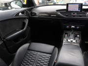 アウディ RS6アバント RS6 ｱﾊﾞﾝﾄ ﾊﾟﾌｫｰﾏﾝｽ ｶｰﾎﾞﾝｽﾀﾘﾝｸﾞPKG　ADVｷｰ 605ps 黒革 ﾊﾟﾉﾗﾏSR ﾅﾋﾞTV Bｶﾒﾗ BOSEｻｳﾝﾄﾞ HUD LEDﾍｯﾄﾞﾗｲﾄ  ｵｰﾄﾃｰﾙｹﾞｰﾄ ﾚｯﾄﾞｷｬﾘﾊﾟｰ ﾄﾞﾘﾙﾄﾞﾛｰﾀｰ ｶｰﾎﾞﾝｲﾝﾃﾘｱﾄﾘﾑ 純正21AW　2年保証