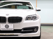 アルピナ D5 ﾀｰﾎﾞﾘﾑｼﾞﾝ　LCIﾓﾃﾞﾙ 白革 ｻﾝﾙｰﾌ 純正ﾅﾋﾞ BTｵｰﾃﾞｨｵ harman/kardon Bｶﾒﾗ ﾐﾙﾃｳｯﾄﾞｲﾝﾃﾘｱ ｱﾀﾞﾌﾟﾃｨﾌﾞLEDﾍｯﾄﾞﾗｲﾄ  20ｲﾝﾁｸﾗｼｯｸAW 有償色　2年保証付