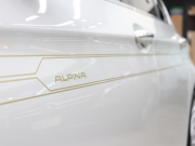 アルピナ D5 ﾀｰﾎﾞﾘﾑｼﾞﾝ　LCIﾓﾃﾞﾙ 白革 ｻﾝﾙｰﾌ 純正ﾅﾋﾞ BTｵｰﾃﾞｨｵ harman/kardon Bｶﾒﾗ ﾐﾙﾃｳｯﾄﾞｲﾝﾃﾘｱ ｱﾀﾞﾌﾟﾃｨﾌﾞLEDﾍｯﾄﾞﾗｲﾄ  20ｲﾝﾁｸﾗｼｯｸAW 有償色　2年保証付