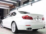 アルピナ D5 ﾀｰﾎﾞﾘﾑｼﾞﾝ　LCIﾓﾃﾞﾙ 白革 ｻﾝﾙｰﾌ 純正ﾅﾋﾞ BTｵｰﾃﾞｨｵ harman/kardon Bｶﾒﾗ ﾐﾙﾃｳｯﾄﾞｲﾝﾃﾘｱ ｱﾀﾞﾌﾟﾃｨﾌﾞLEDﾍｯﾄﾞﾗｲﾄ  20ｲﾝﾁｸﾗｼｯｸAW 有償色　2年保証付