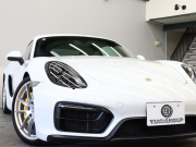 ポルシェ ケイマン GTS ｽﾎﾟｰﾂｸﾛﾉPKG　正規D ﾌﾞﾗｯｸｺﾝﾋﾞﾚｻﾞｰ ｱﾙｶﾝﾀｰﾗﾙｰﾌﾗｲﾅｰ ｸﾗﾘｵﾝﾅﾋﾞ Bｶﾒﾗ PDLSｷｾﾉﾝﾗｲﾄ 可変ｳｨﾝｸﾞ ｽﾎﾟｴｸﾞ 20ｲﾝﾁAW PCCB　2年保証付